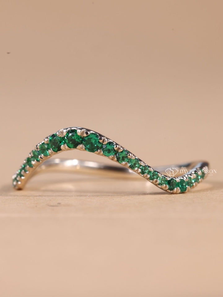 Green Round Cut Moissanite Diamond Curved Half Eternity Wedding Band