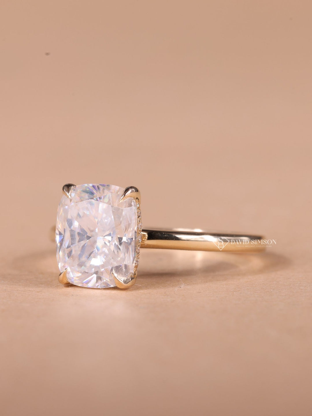 2.50CT-3.50CT Cushion Cut Moissanite Hidden Halo Diamond Engagement Ring