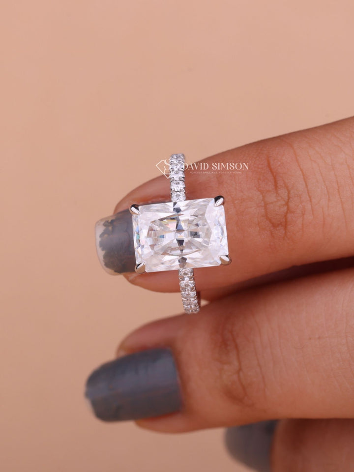 3.50CT-4.50CT Radiant Cut Moissanite Hidden Halo Diamond Engagement Ring