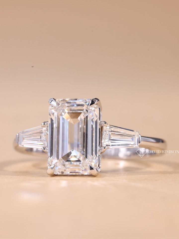 3.50CT-4.50CT Emerald Cut Moissanite Diamond Three Stone Engagement Ring