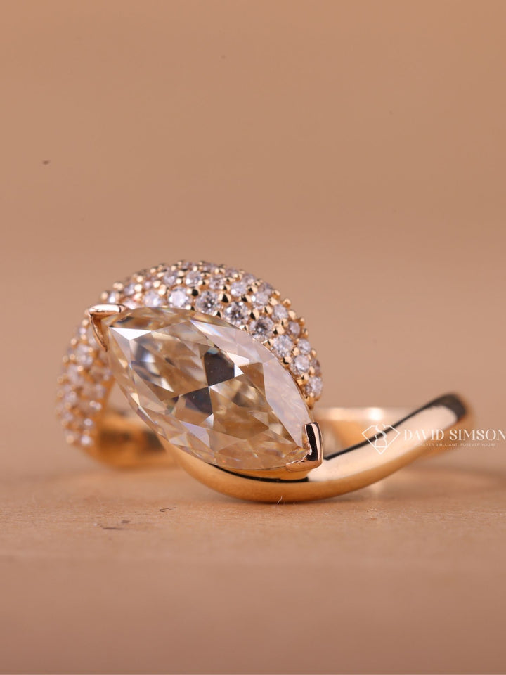 2.50CT-3.50CT Yellow Marquise Cut Moissanite Diamond Unique Engagement Ring