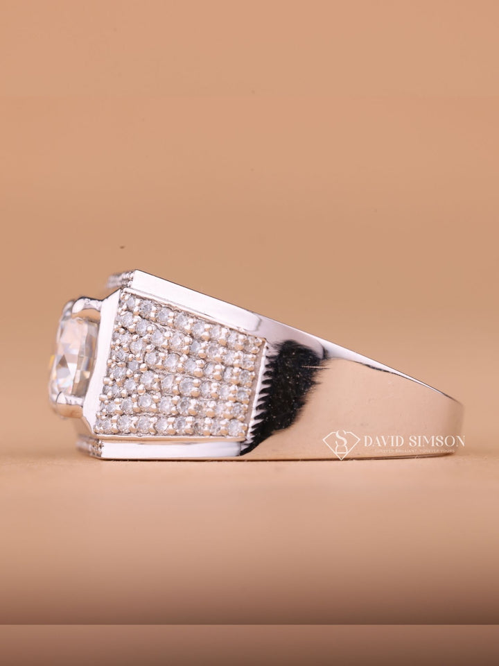 Round Cut Moissanite Diamond Halo Men's Wedding Ring