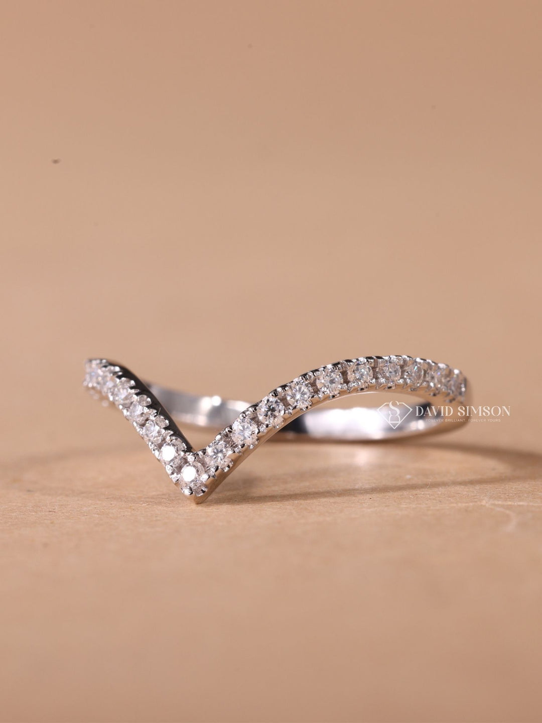 Round Cut Moissanite Diamond Curved Wedding Band