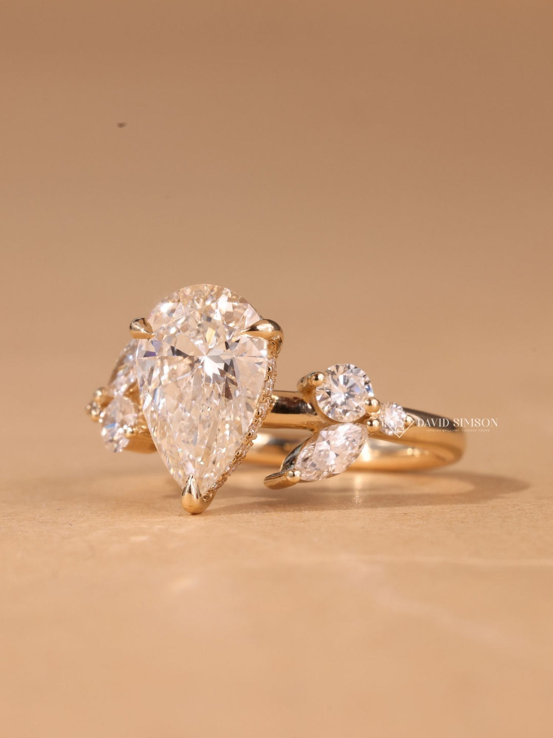 3.0CT-4.0CT Pear Cut Moissanite Diamond Nature Inspired Engagement Ring