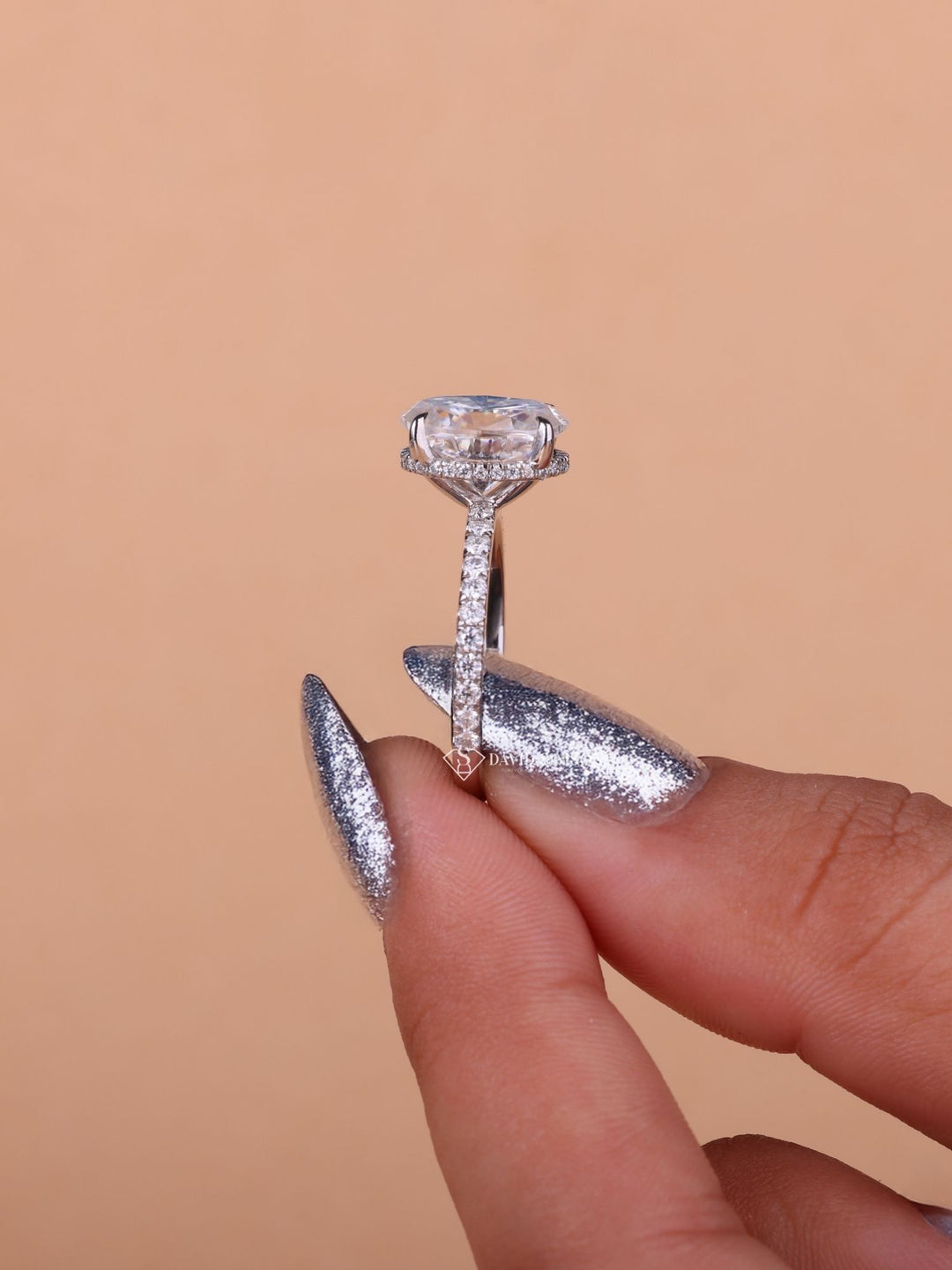 2.0CT-3.0CT Oval Cut Moissanite Diamond Hidden Halo Engagement Ring