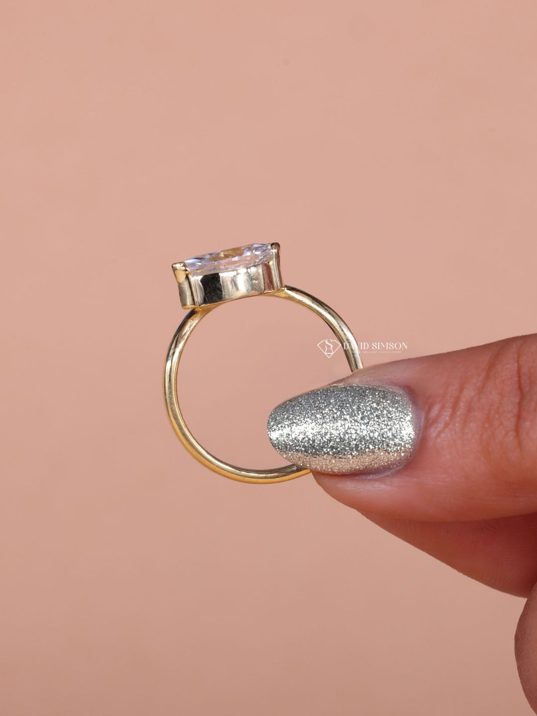 1.0CT-3.0CT East West Marquise Cut Moissanite Unique Diamond Engagement Ring