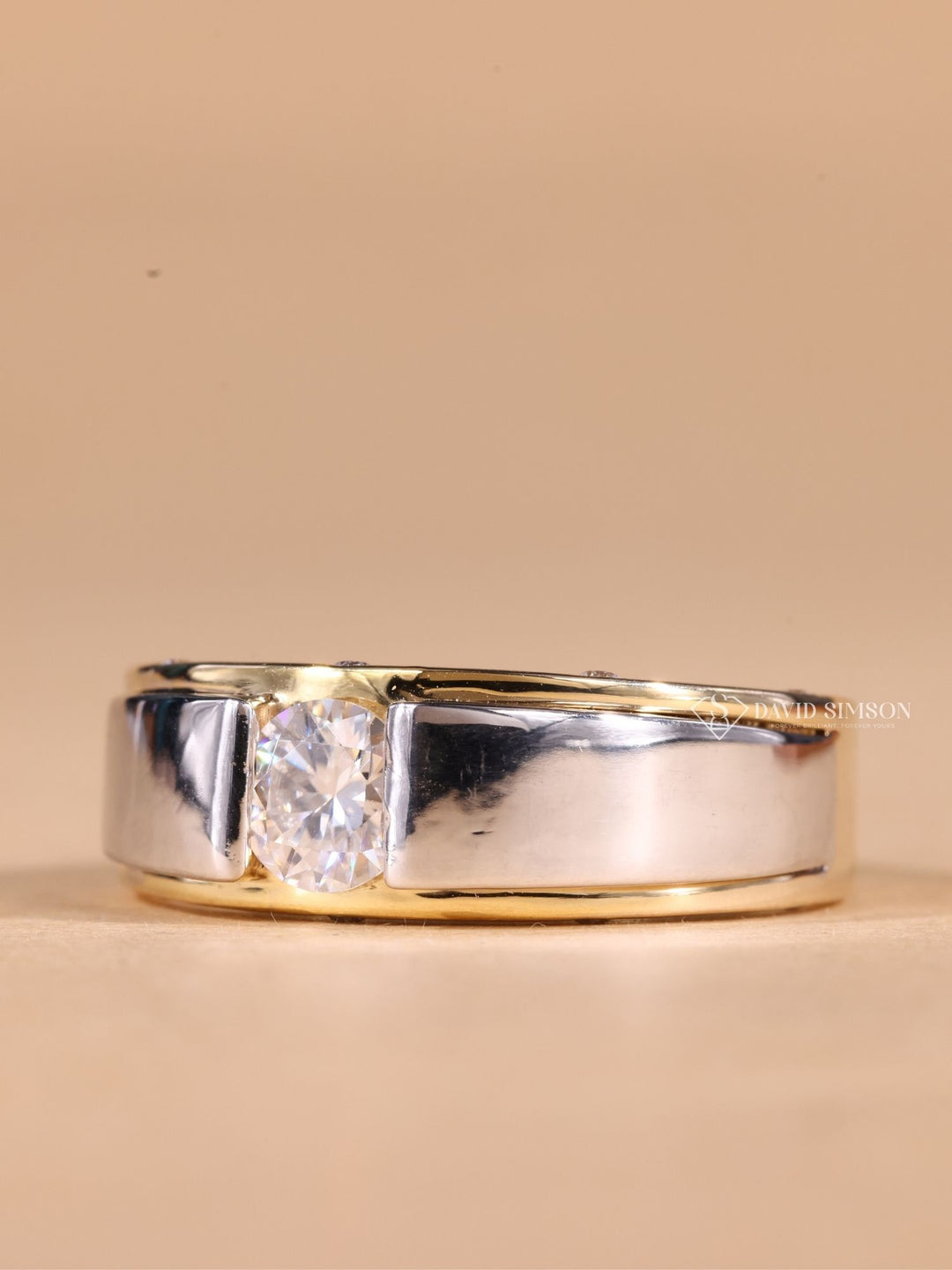 Round Cut Moissanite Diamond Unique Men's Wedding Ring