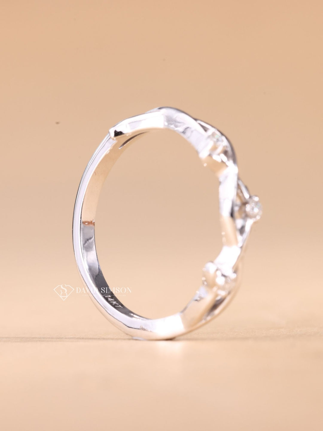 Round Cut Moissanite Diamond Twig Wedding Band