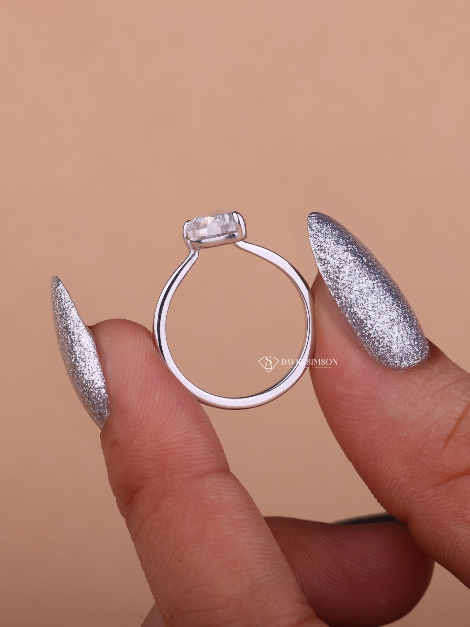 1.0CT-2.0CT Half Moon Cut Moissanite Solitaire Diamond Engagement 1.0CT-2.0CT Half Moon Cut Moissanite Solitaire Diamond Engagement