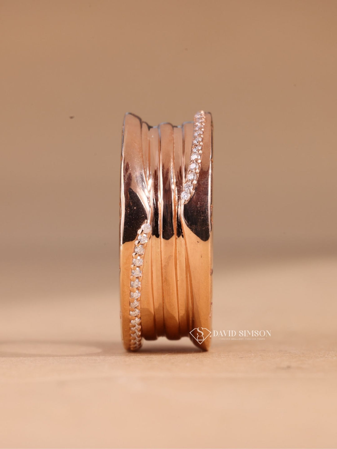 Round Cut Moissanite Diamond Rose Gold Wedding Band