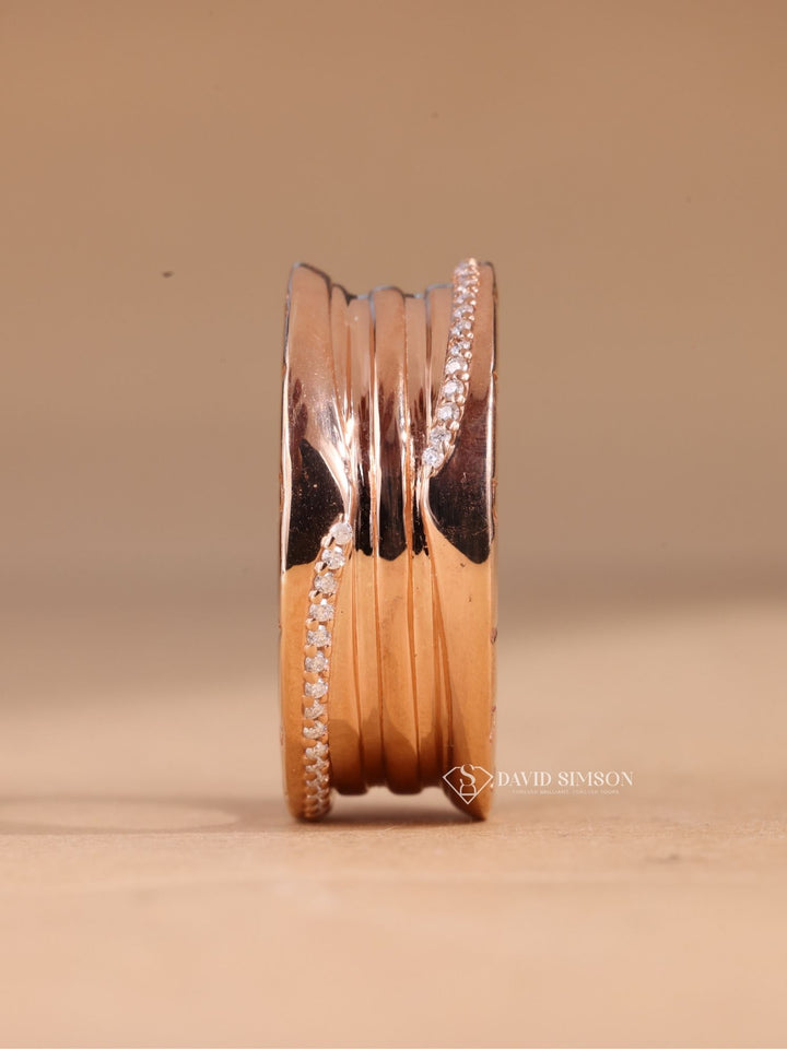 Round Cut Moissanite Diamond Rose Gold Wedding Band