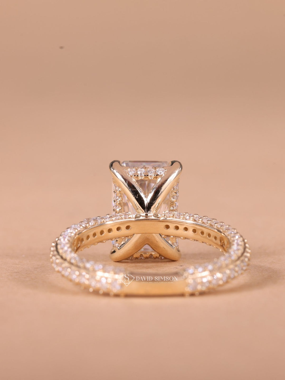 3.0CT-4.0CT Radiant Cut Moissanite Diamond Micro Pave Engagement Ring