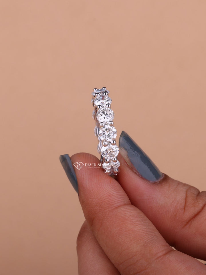 Round Cut Moissanite Diamond Shared Prongs Full Eternity Wedding Band