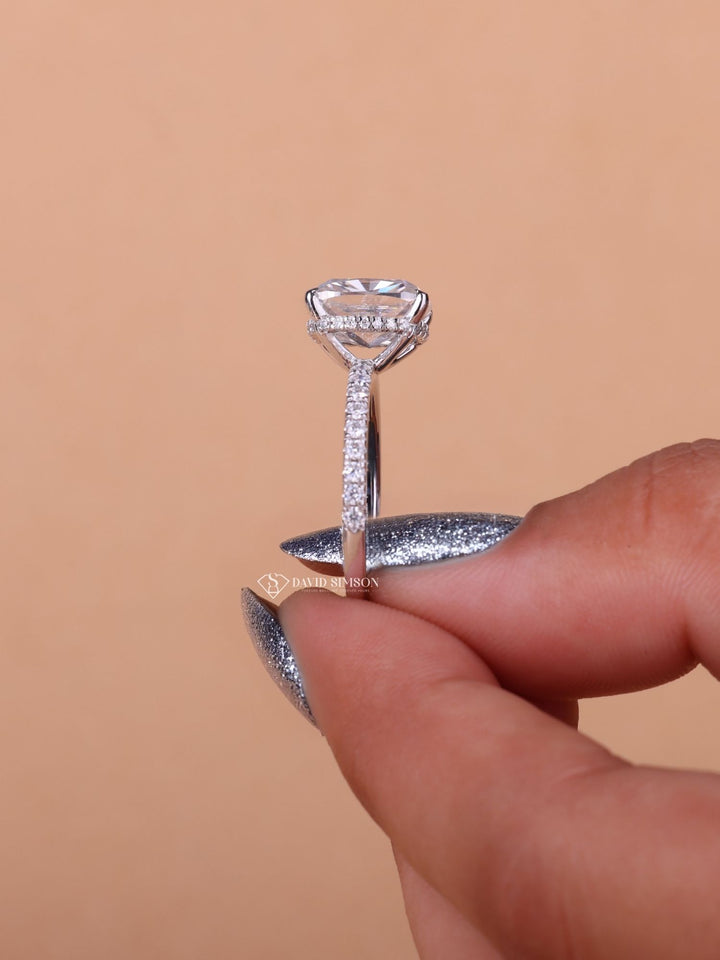 3.0CT-4.0CT Cushion Cut Moissanite Diamond Hidden Halo Engagement Ring