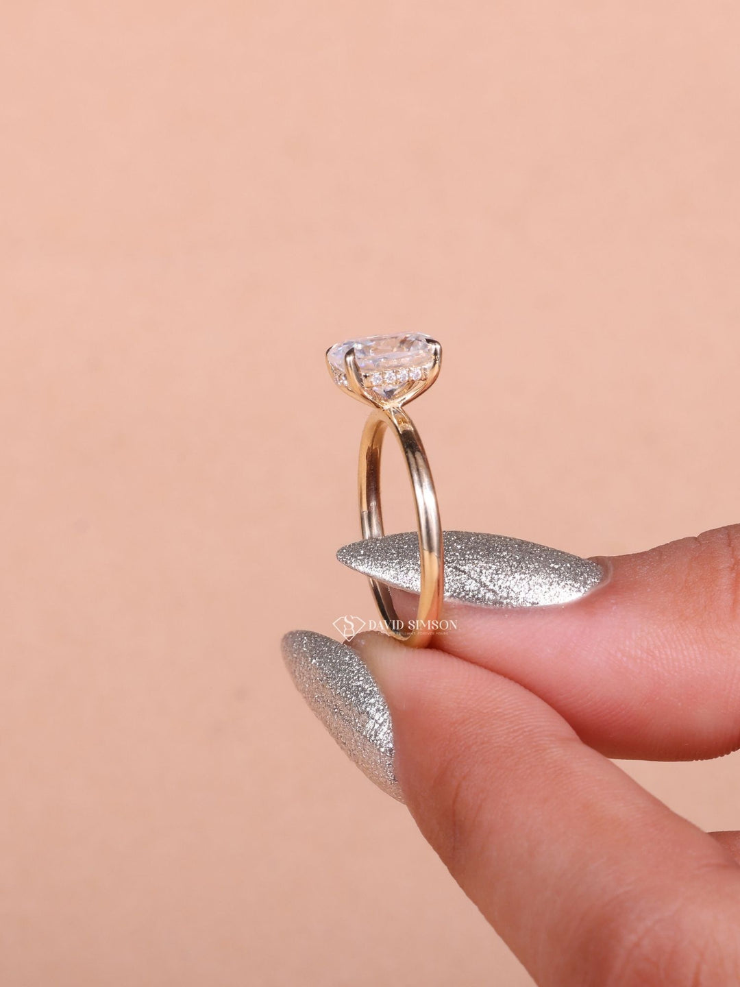 2.0CT-4.0CT Cushion Cut Moissanite Diamond Hidden Halo Engagement Ring