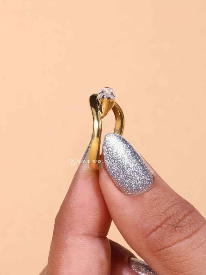 2.0CT-3.0CT East West Marquise Cut Moissanite Diamond Wave Engagement Ring