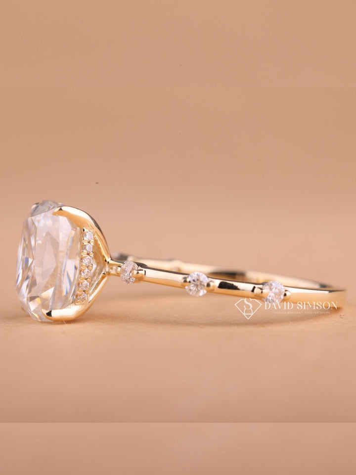 2.50CT-3.50CT Elongated Cushion Cut Moissanite Distance Diamond Engagement Ring