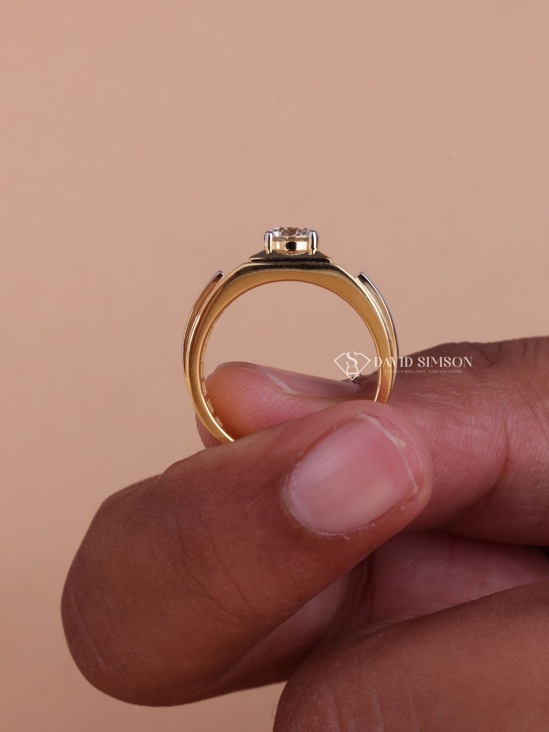 Round Cut Moissanite Men's Diamond Two Tone Wedding Band