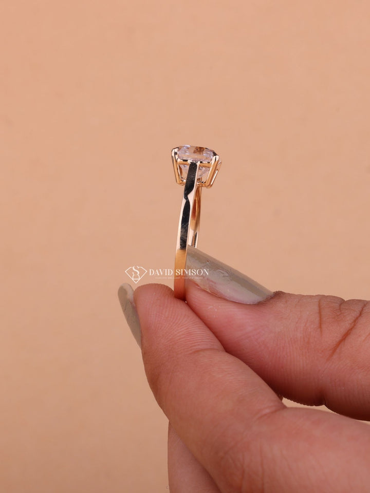 2.0CT-3.0CT Asscher Cut Moissanite Diamond Solitaire Engagement Ring