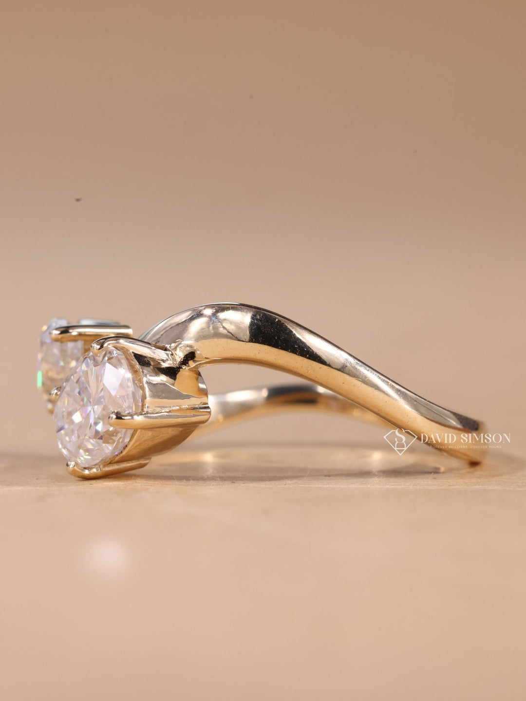 1.0CT Pear & 1.0CT Oval Cut Moissanite Toi et Moi Diamond Engagement Ring