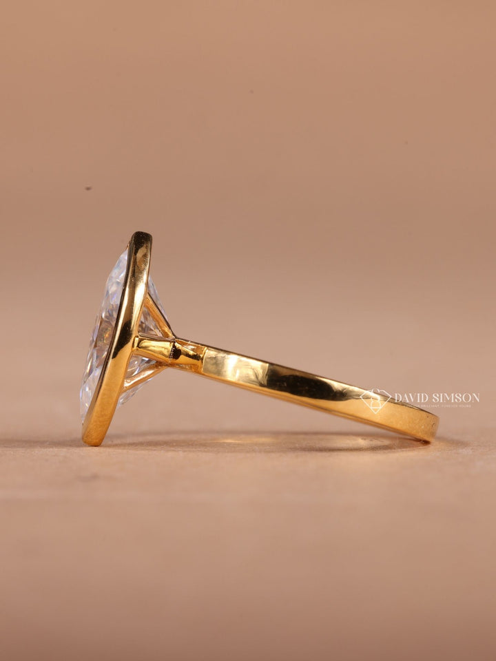 3.0CT-4.0CT Bezel Set Marquise Cut Moissanite Diamond Engagement Ring