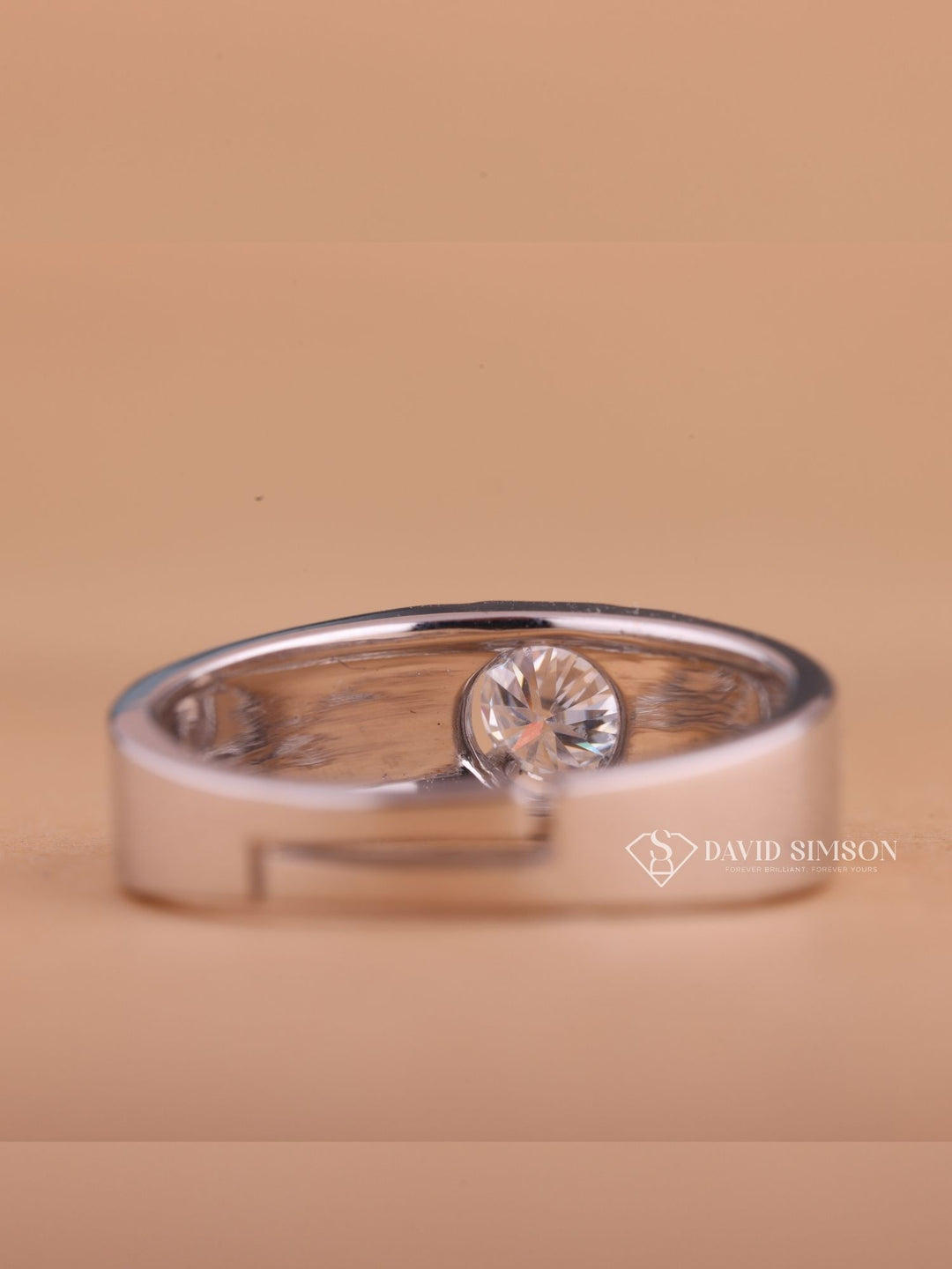 Round Cut Moissanite Diamond Pave Men's Wedding Ring