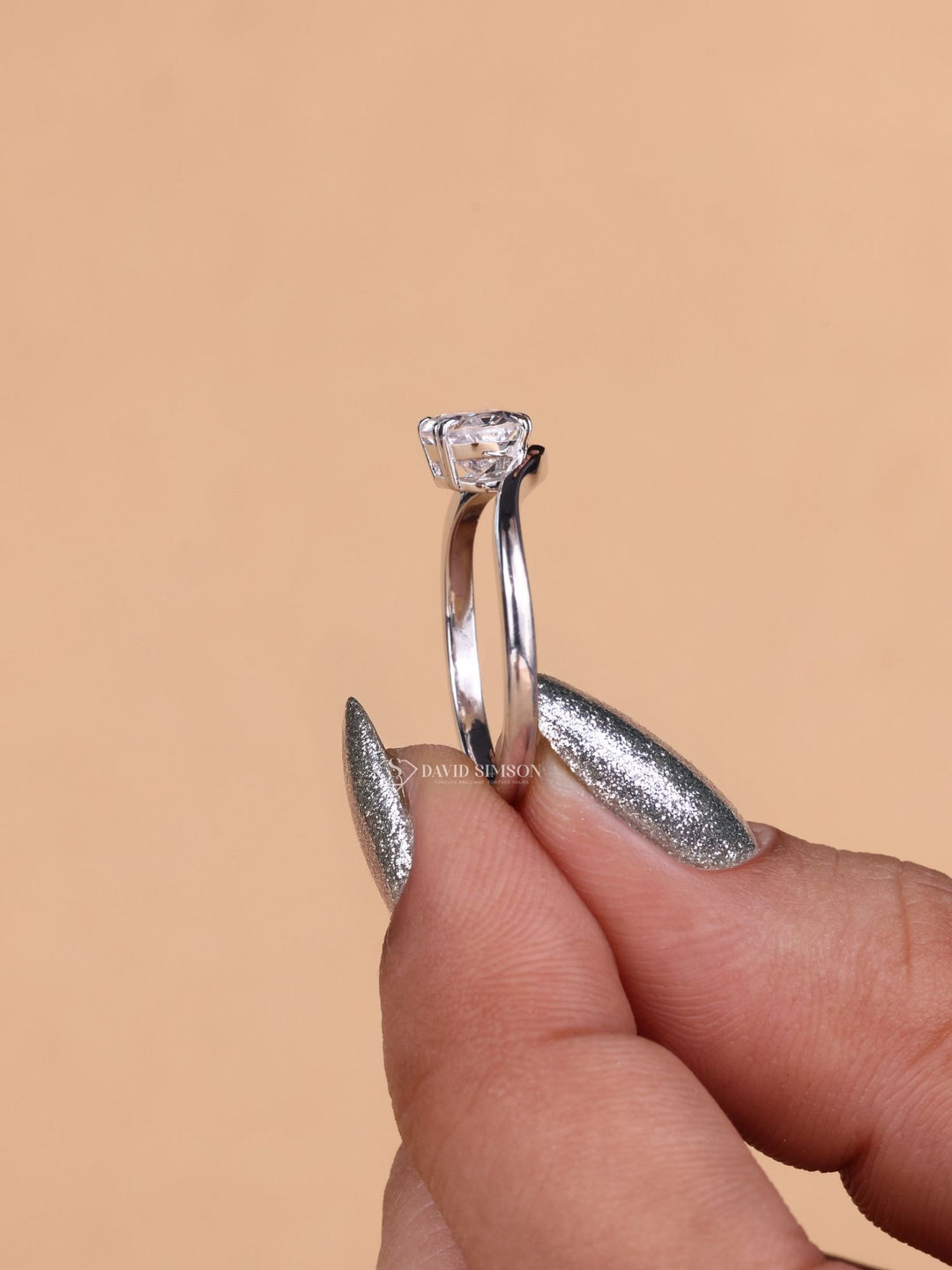 3.50CT-4.50CT Oval Cut Moissanite Curved Wave Diamond Engagement Ring