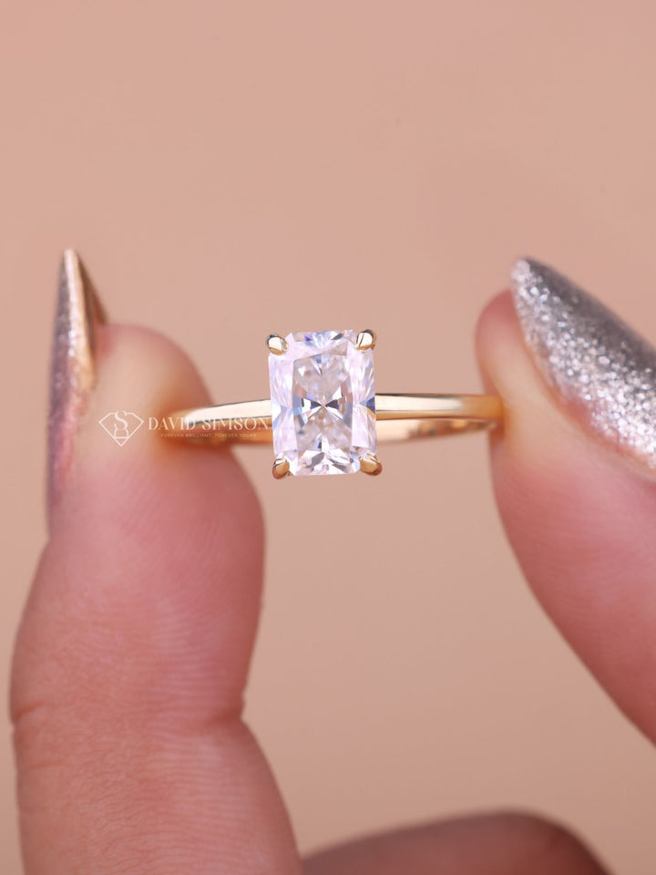 1.0CT-2.0CT Radiant Cut Hidden Halo Moissanite Diamond Engagement Ring