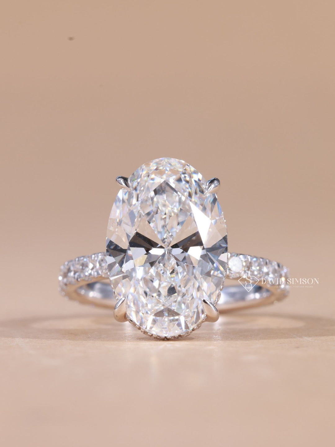5.0CT-7.0CT Oval Cut Moissanite Diamond Hidden Halo Engagement Ring