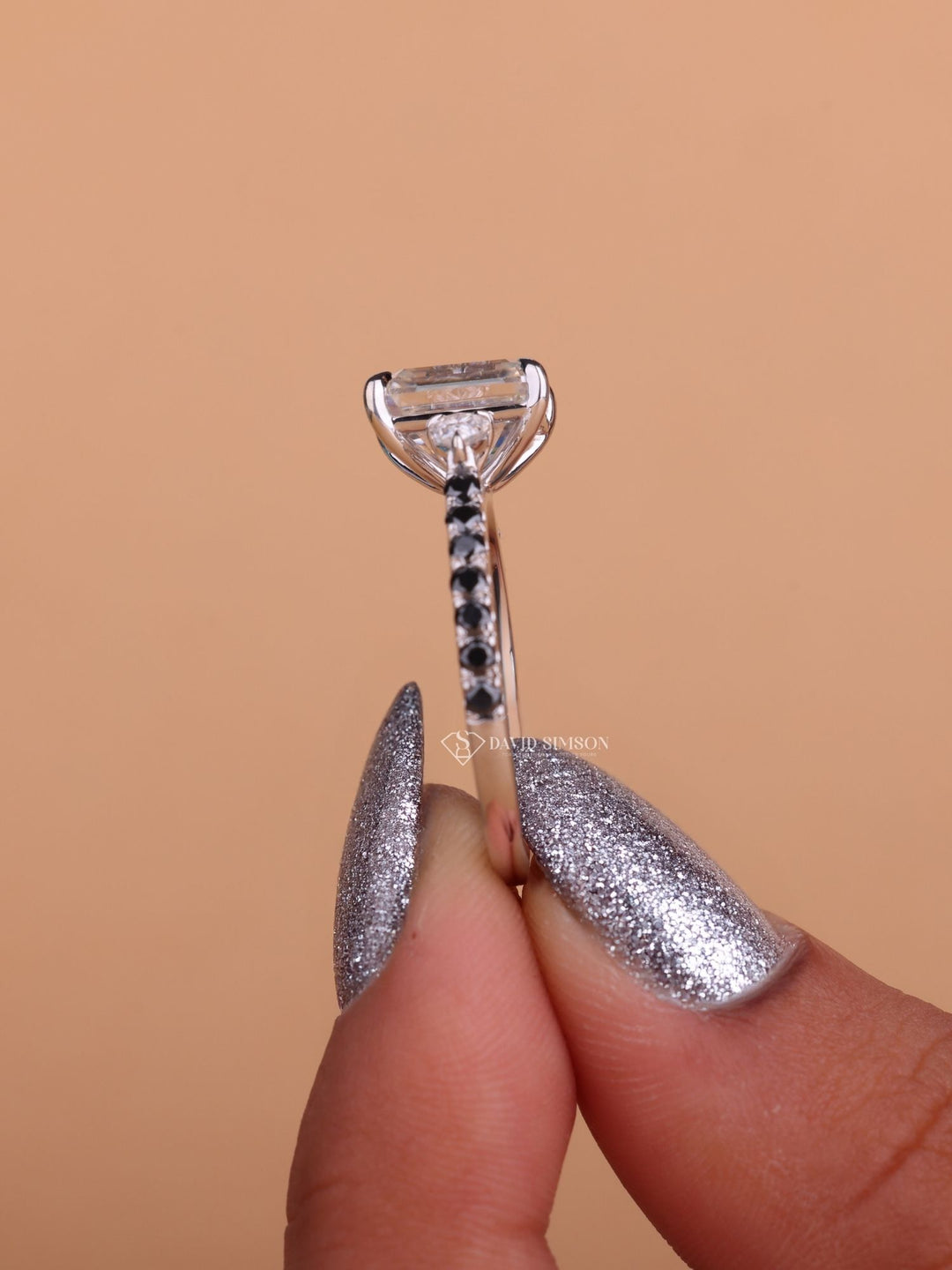 2.50CT-3.50CT Emerald Cut Moissanite Diamond Three Stone Engagement Ring