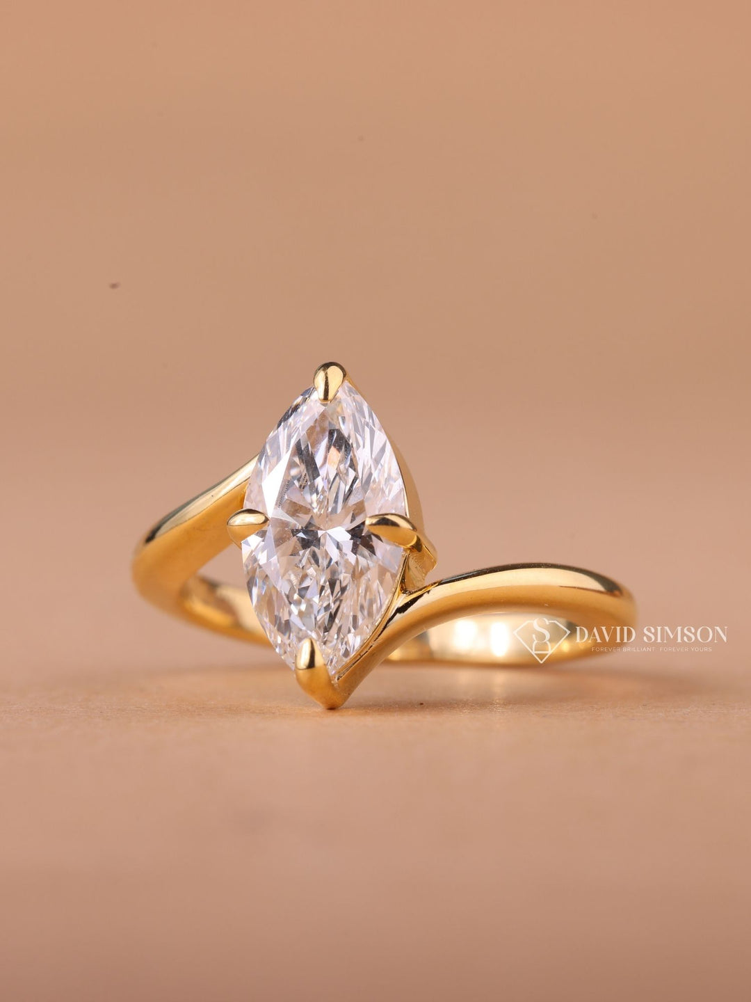 2.0CT-3.0CT Marquise Cut Moissanite Diamond Bypass Engagement Ring