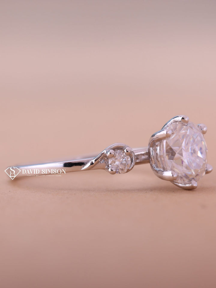 1.0CT-2.0CT Cushion Cut Moissanite Unique Three Stone Diamond Engagement Ring