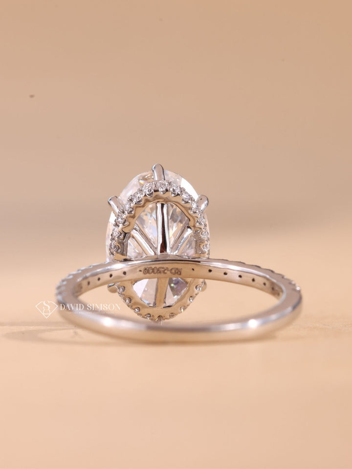 2.50CT-3.50CT Oval Cut Diamond Hidden Halo Moissanite Engagement Ring
