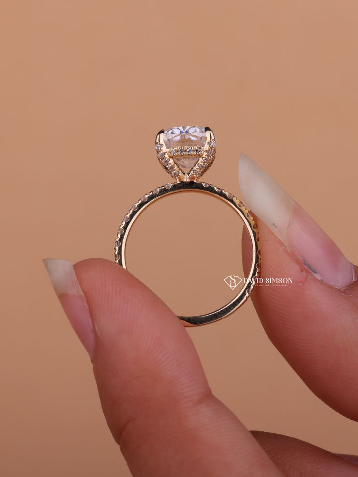 2.0CT-3.0CT Cushion Cut Moissanite Diamond Hidden Halo Engagement Ring