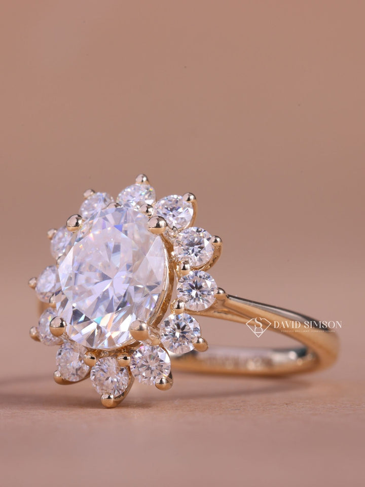 2.0CT-3.0CT Oval Cut Moissanite Floral Halo Diamond Engagement Ring