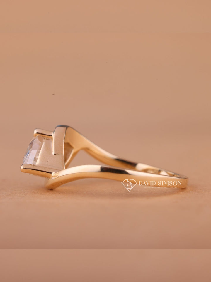 2.0CT-3.0CT Marquise Cut Moissanite Diamond East West Wave Engagement Ring