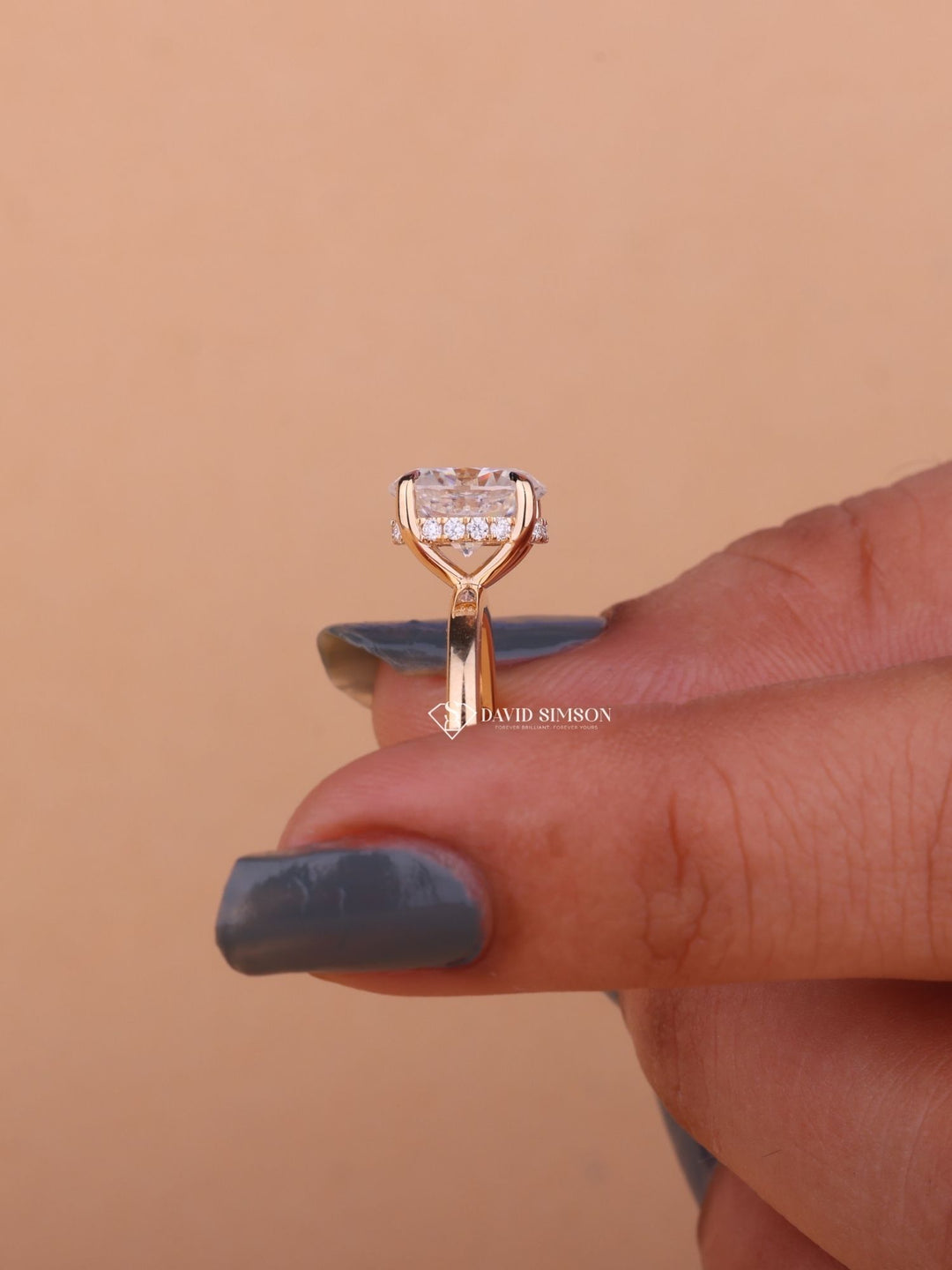 2.0CT-3.0CT Oval Cut Moissanite Diamond Hidden Halo Engagement Ring