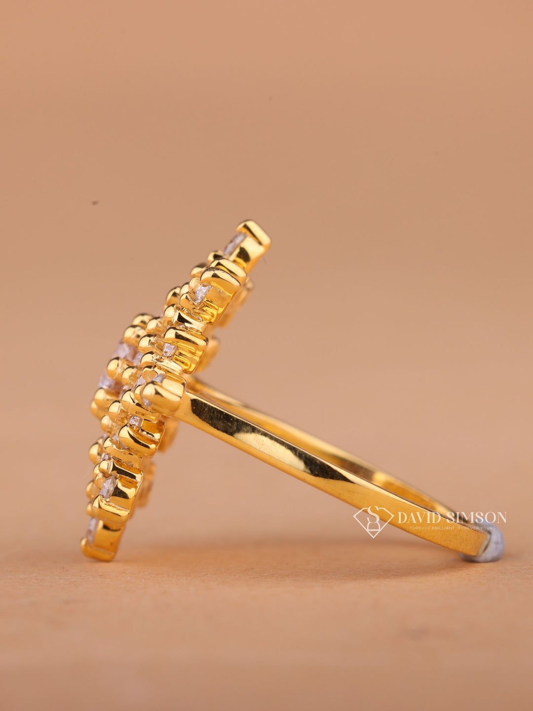 Round Cut Moissanite Diamond Starburst Engagement Ring