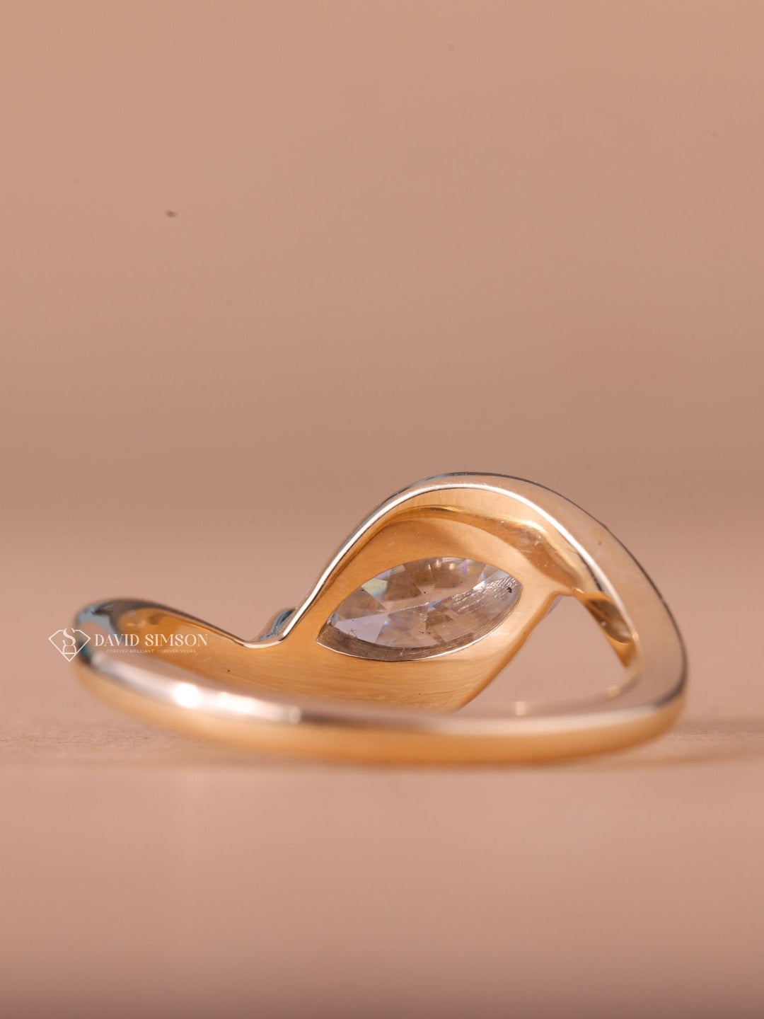 1.0CT-2.0CT East West Marquise Cut Moissanite Diamond Unique Engagement Ring