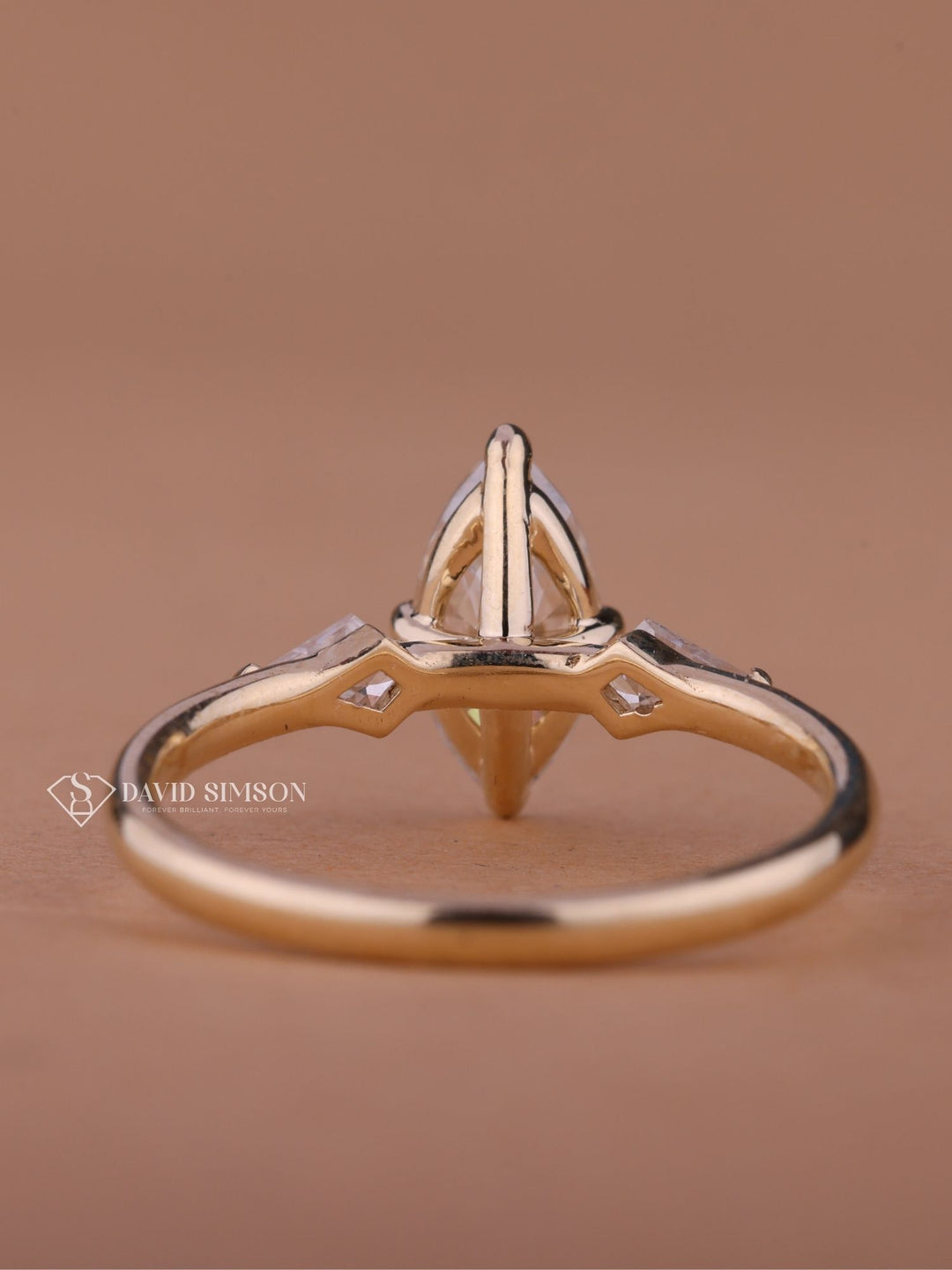 1.50CT-2.50CT Marquise Cut Moissanite Diamond Three Stone Engagement Ring