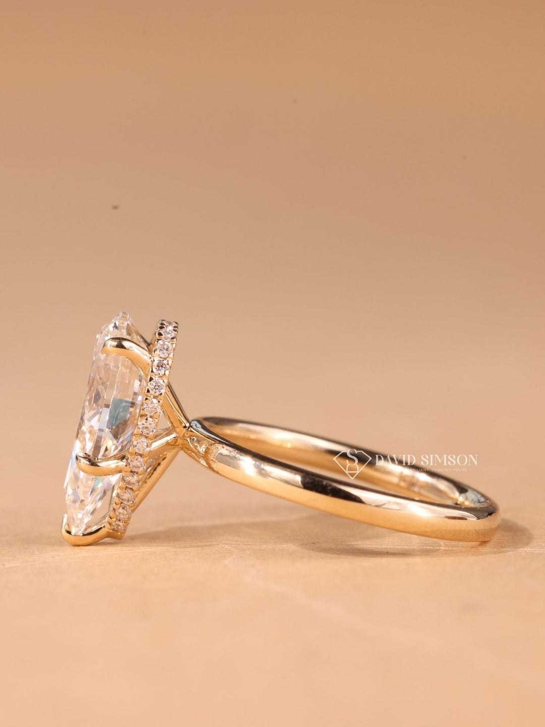 4.50CT-5.50CT Pear Cut Moissanite Hidden Halo Diamond Engagement Ring