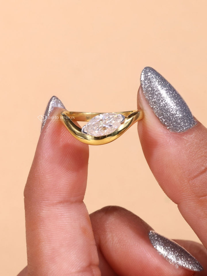 2.0CT-3.0CT East West Marquise Cut Moissanite Diamond Wave Engagement Ring