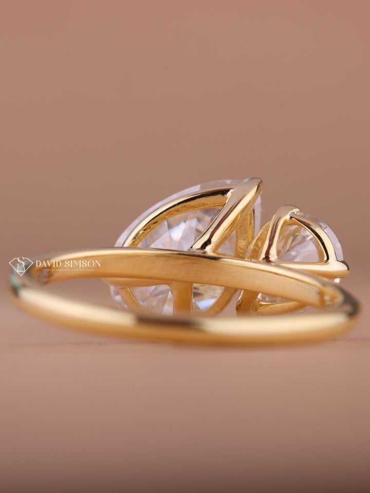 2.50CT Pear Cut Moissanite Diamond Toi et Moi Engagement Ring for Her