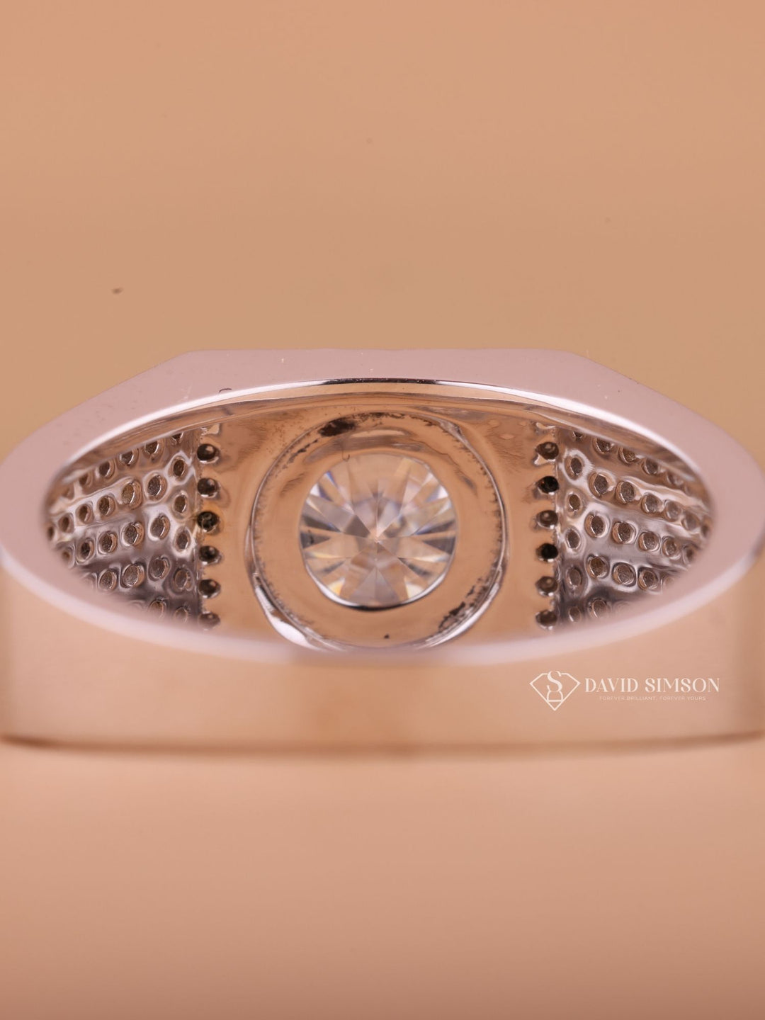 Round Cut Moissanite Diamond Halo Men's Wedding Ring