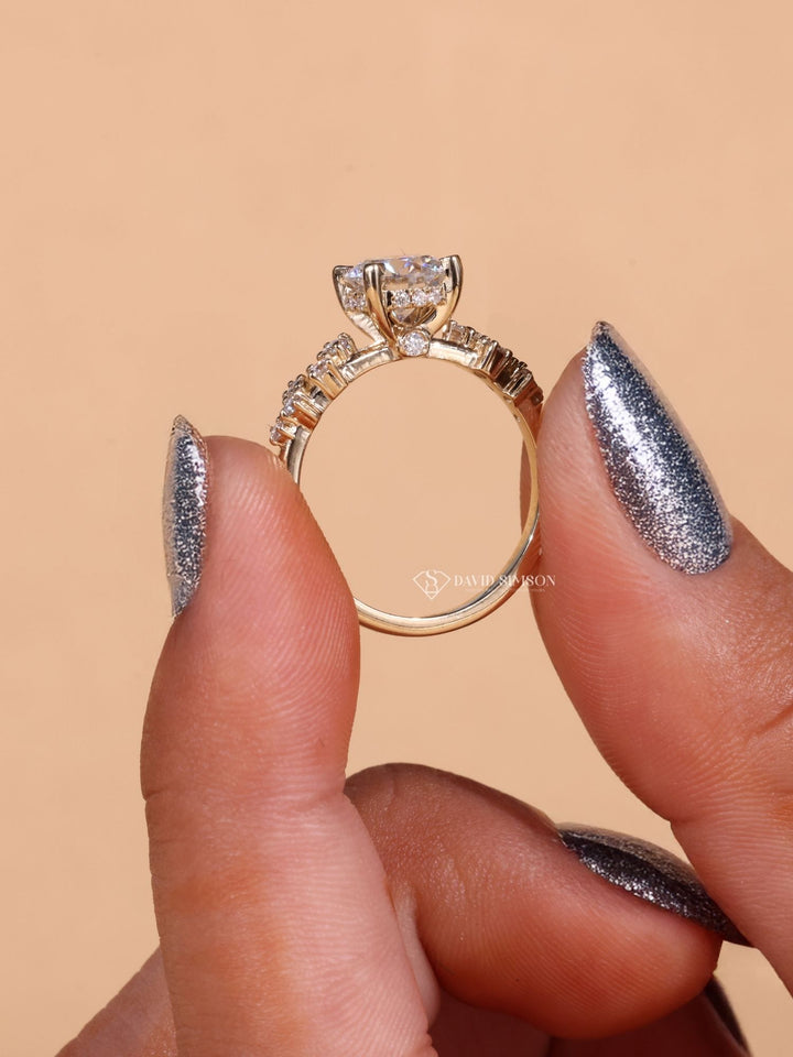 1.0CT-2.0CT Round Cut Moissanite Zig Zag Style Diamond Engagement Ring