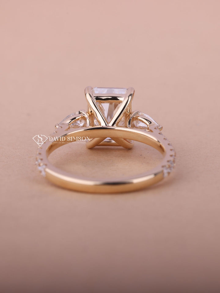 2.0CT-3.0CT Radiant Cut Moissanite Three Stone Diamond Pave Engagement Ring