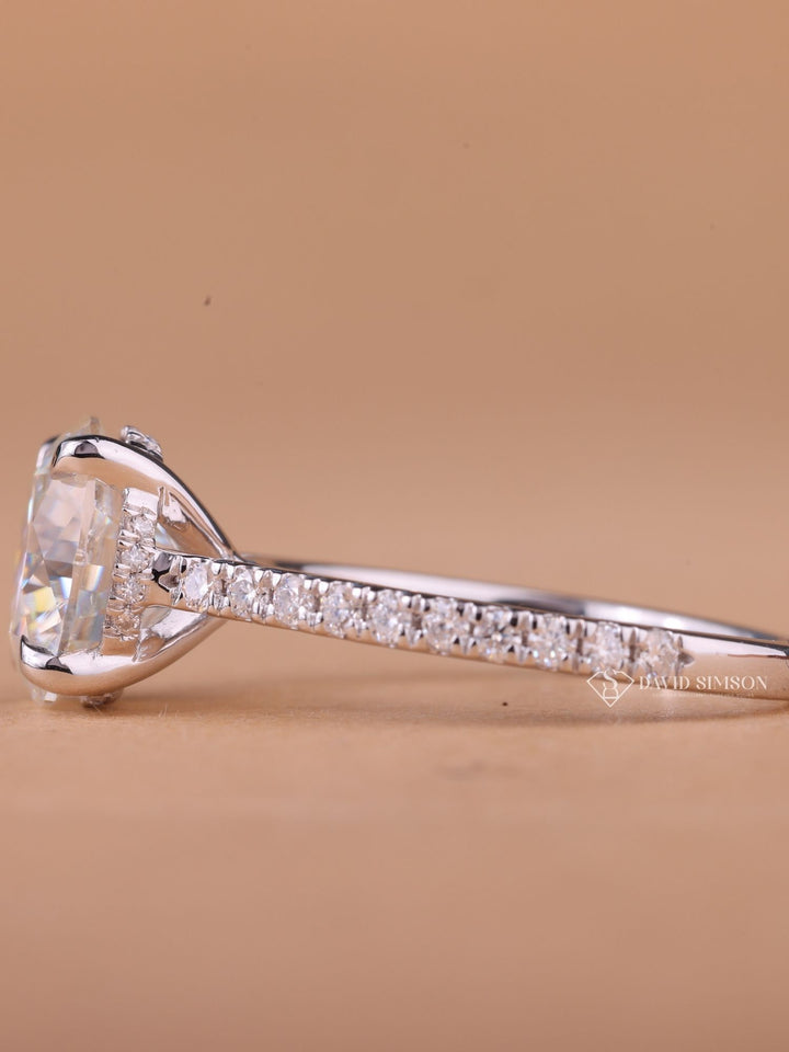 2.50CT-3.50CT Round Cut Moissanite Diamond Hidden Halo Engagement Ring