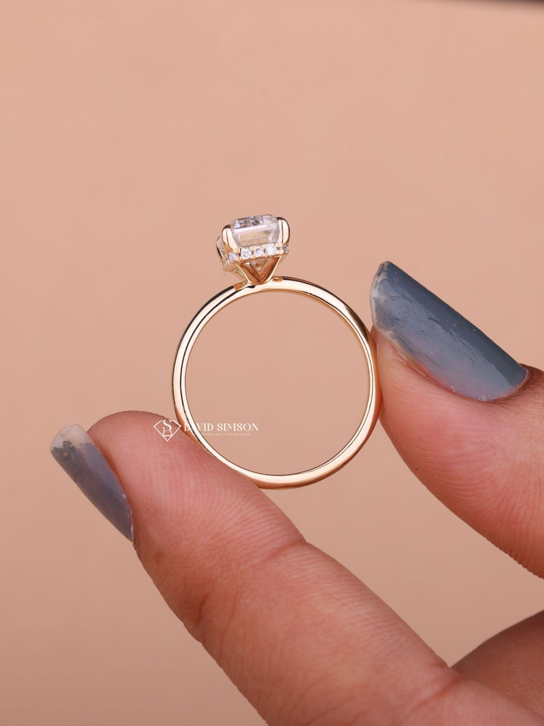 3.0CT-4.0CT Emerald Cut Moissanite Diamond Hidden Halo Engagement Ring