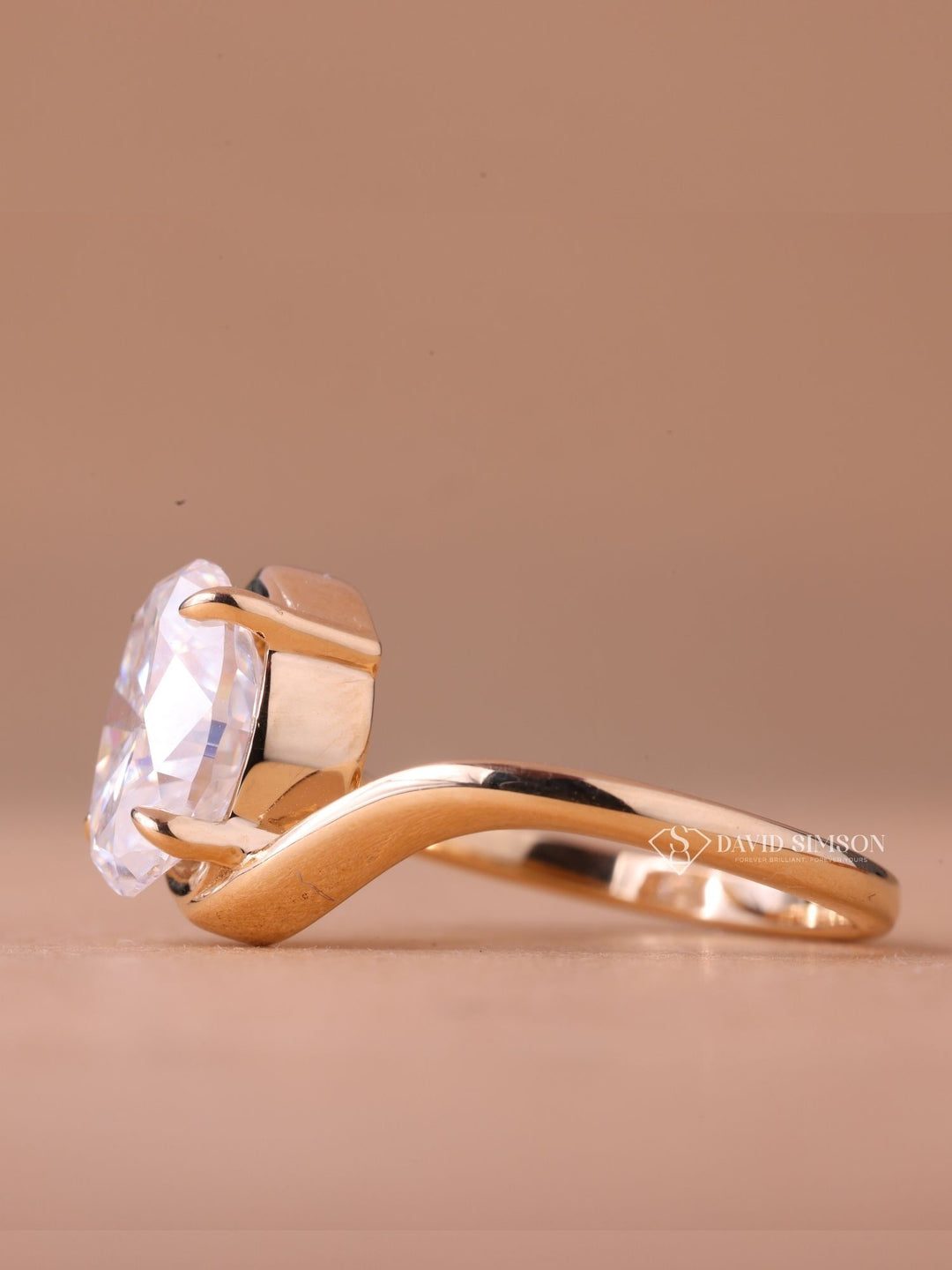 3.0CT-4.0CT Oval Cut Moissanite Diamond Bypass Engagement Ring