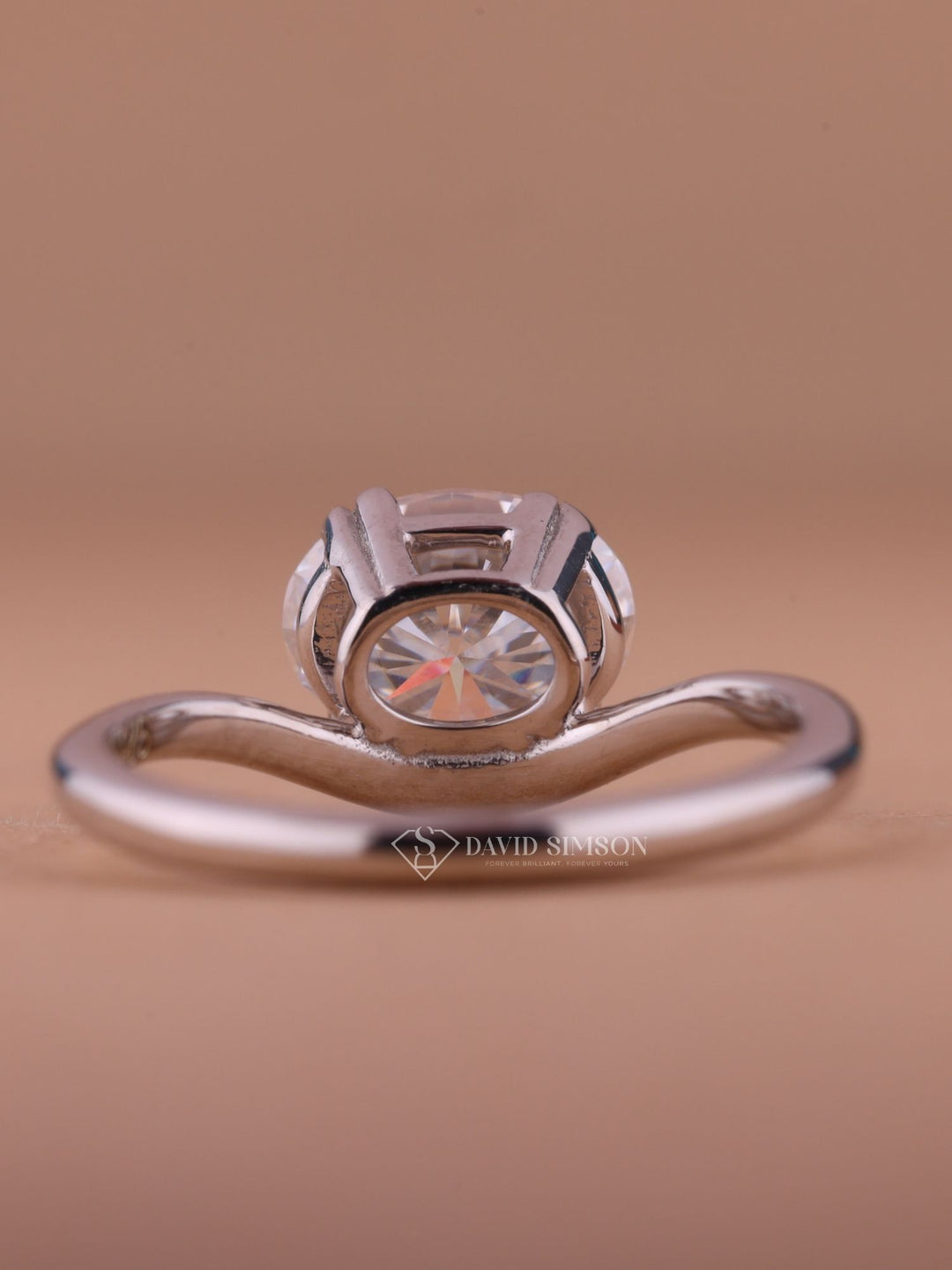 3.50CT-4.50CT Oval Cut Moissanite Curved Wave Diamond Engagement Ring